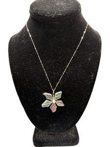 shell flower pendant
