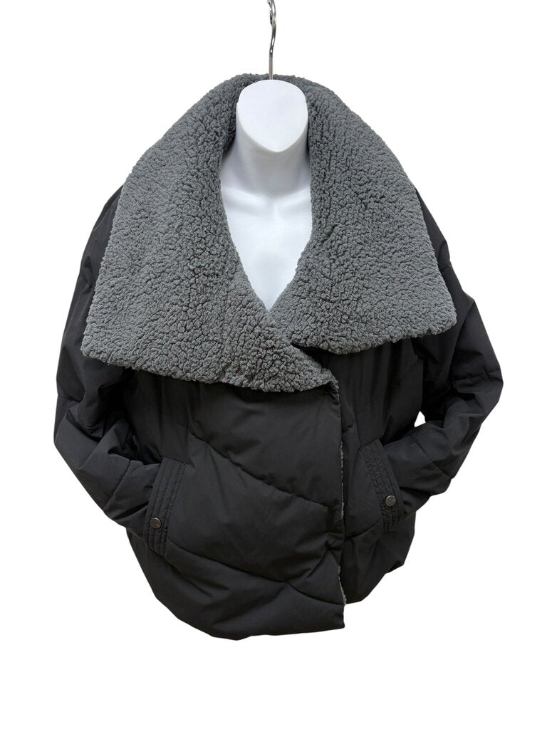crop puffer furry collar