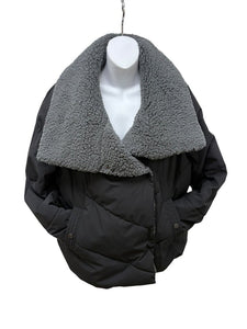 crop puffer furry collar