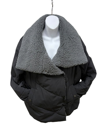 crop puffer furry collar