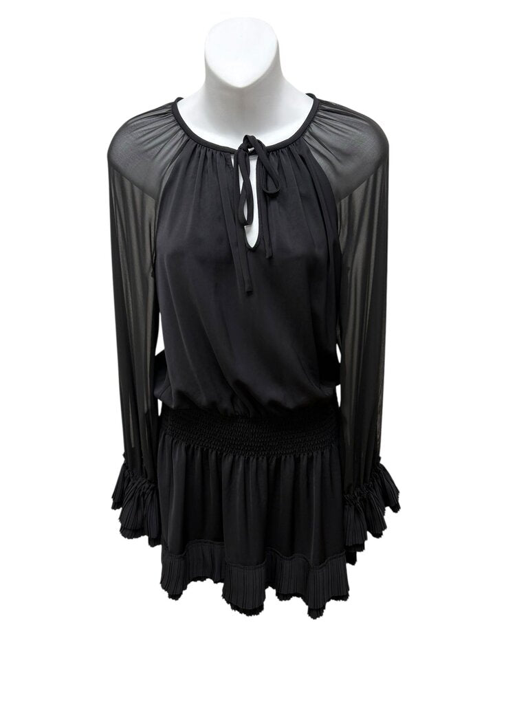 solid pleated ruffle cuffs