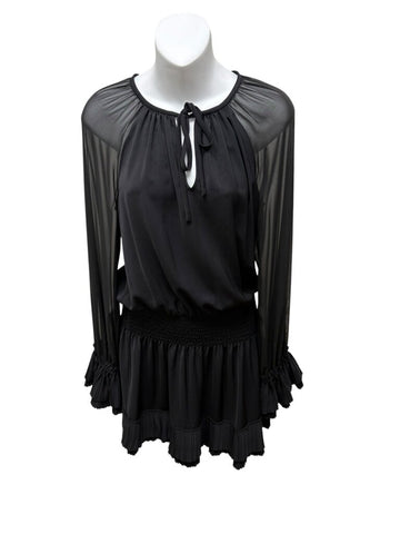 solid pleated ruffle cuffs