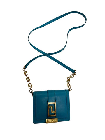 small bag w strap