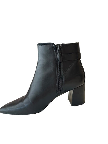 bootie w buckle