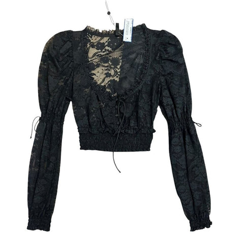 lacy crop top