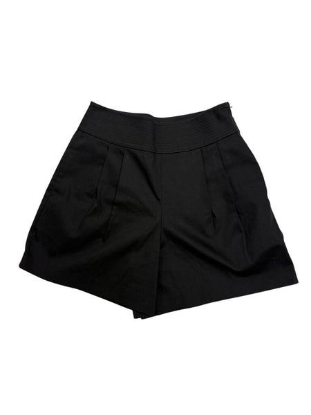 NWT/skorts