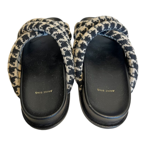 puffy houndstooth slides