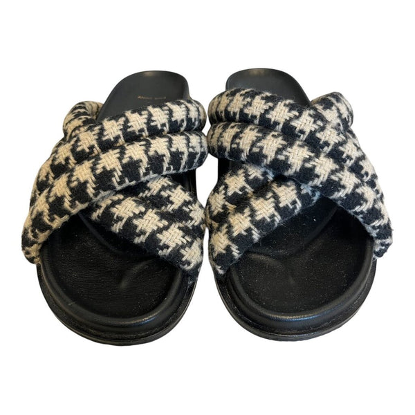 puffy houndstooth slides