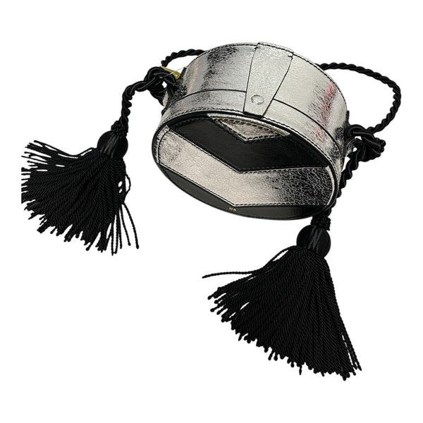 round crossbody