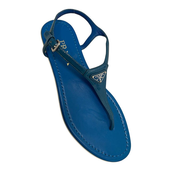 triangle logo thong sandals