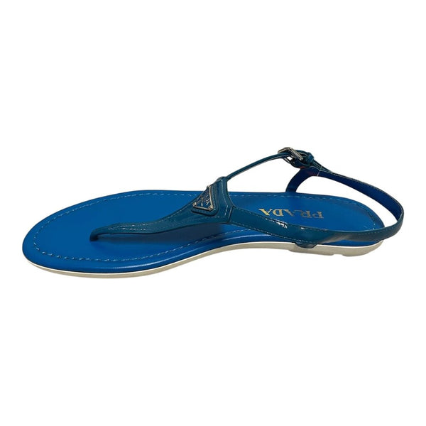 triangle logo thong sandals