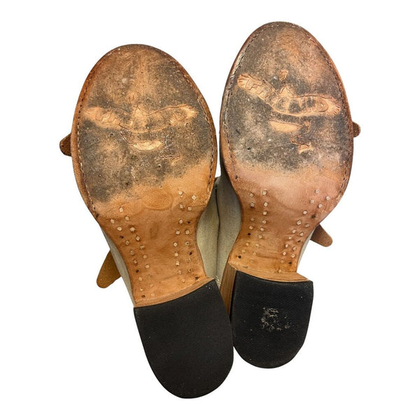 sandals w buckles
