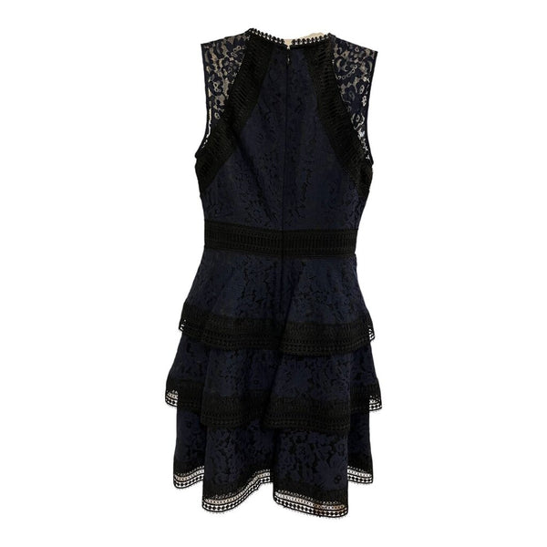 sleeveless lacy