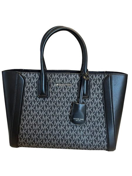 tote w travel case